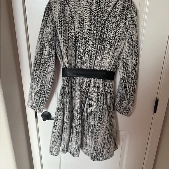 B&W Fit and Flare Coat - Picture 4 of 4